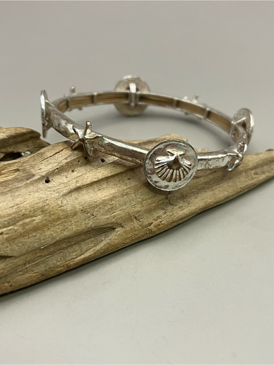 Jewelry - Vintage Silver Tone Stretch Bracelet Starfish Seashell Beach Ocean Nautical